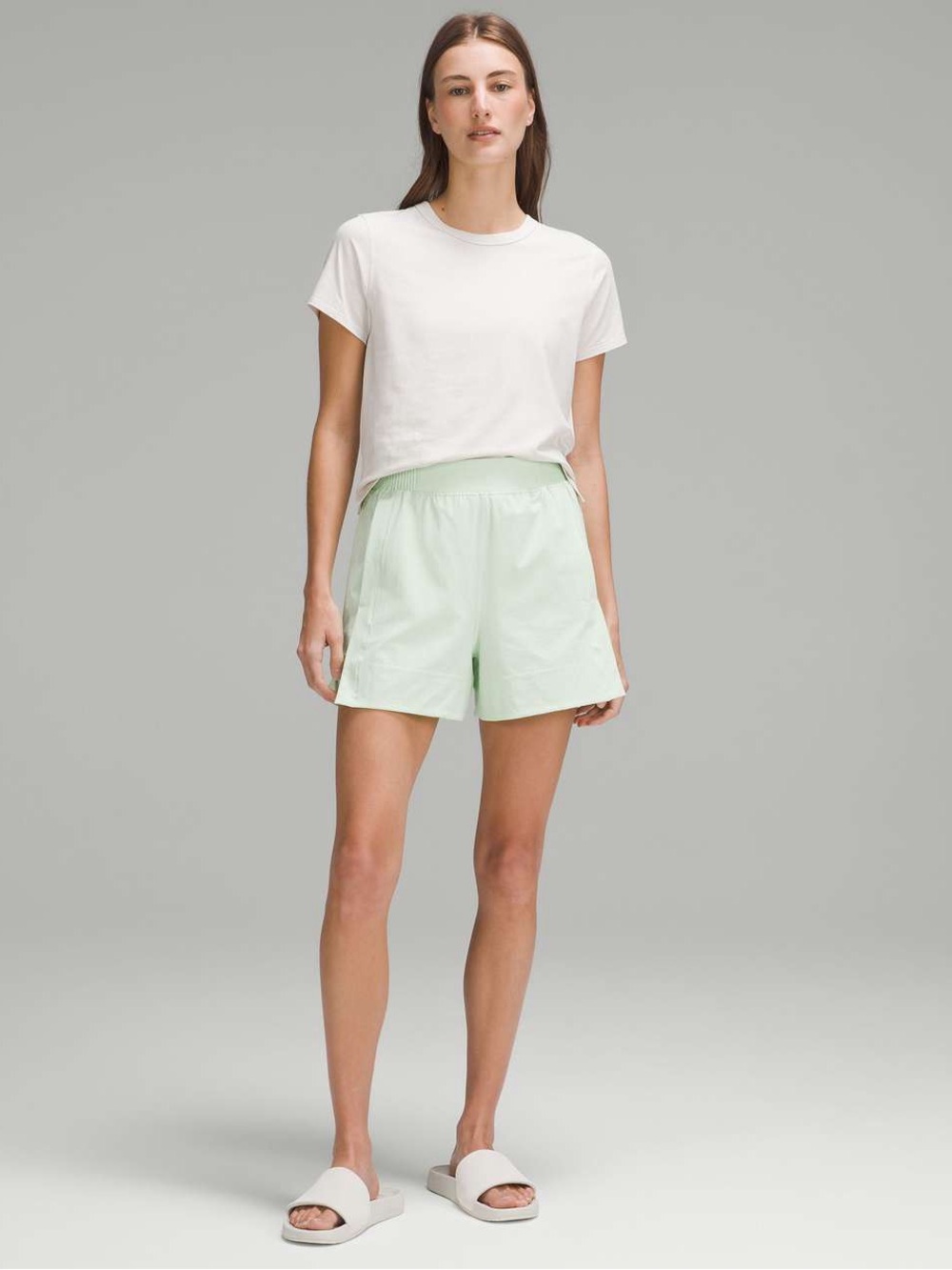 Lululemon Stretch Woven Relaxed-Fit High-Rise Short 4" Kohlrabi Green XS